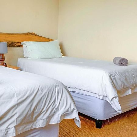 Wits End Mountain Resort Champagne Valley Eksteriør billede