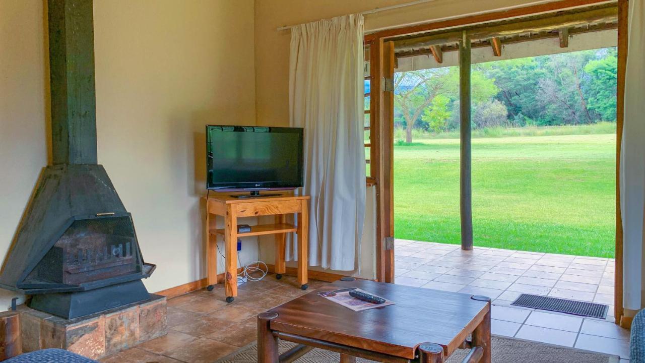 Wits End Mountain Resort Champagne Valley Eksteriør billede