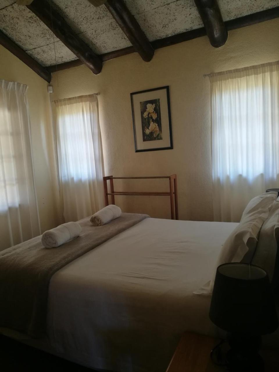Wits End Mountain Resort Champagne Valley Eksteriør billede